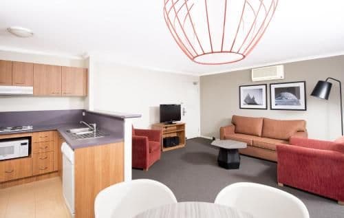 Two-Bedroom Apartment - Dual Key - Weekly Housekeeping