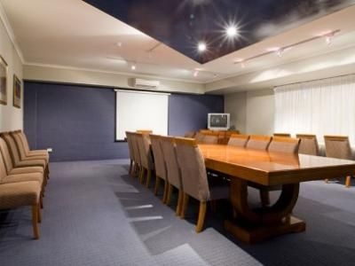 Pinnacle Apartments Canberra2