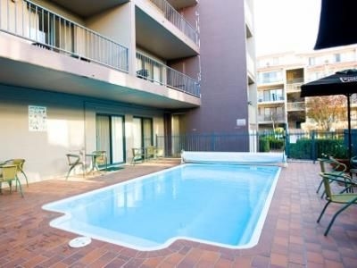 Pinnacle Apartments Canberra3