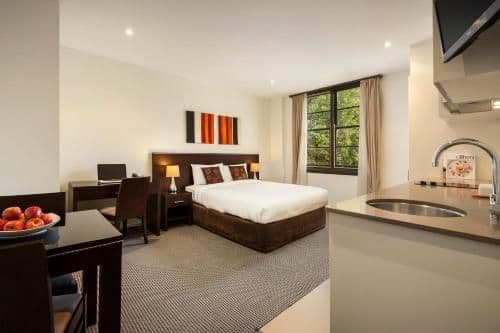 Studio Apartment