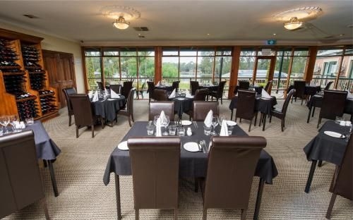 แคลร์ คันทรี คลับ (Clare Country Club Hotel)3