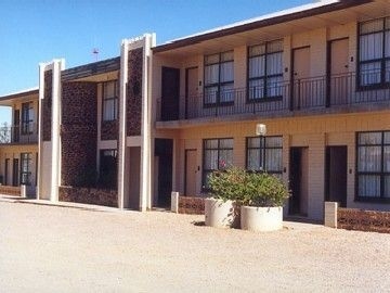 Desert Cave Hotel (Desert Cave)2