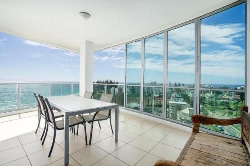 Luxury Three-Bedroom Apartment