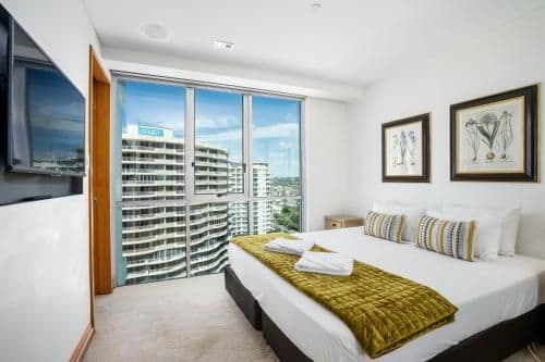 Luxury Three-Bedroom Apartment