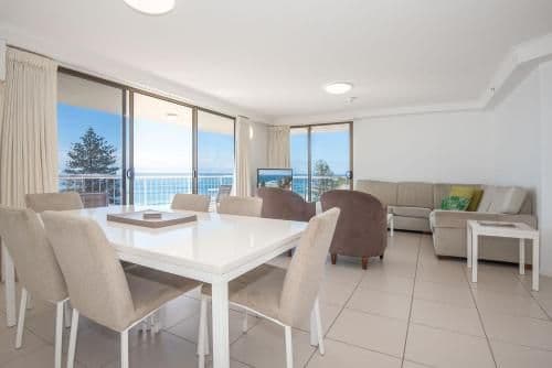 Superior Three-Bedroom Apartment with Ocean View