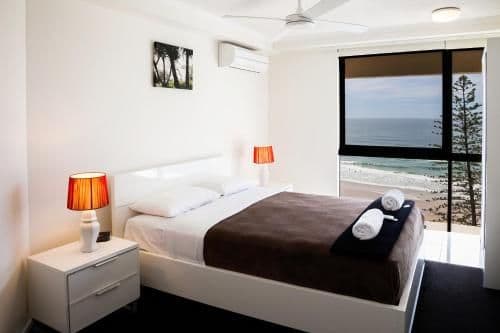 Superior One-Bedroom Apartment with Ocean View
