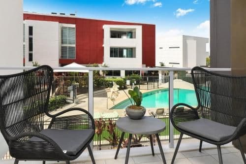 One Bedroom Apartment with Pool View