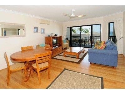 เดอะ พอยต์ คูลัม โฮเทล (The Point Coolum Hotel)2