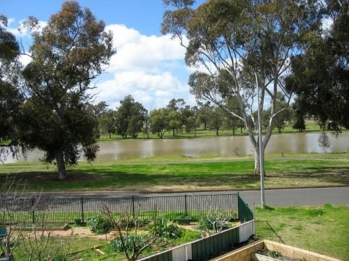 Forbes Victoria Inn3