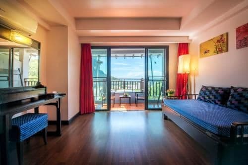 Deluxe Double or Twin Room