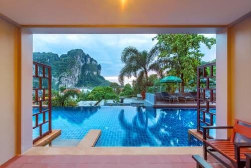 Double or Twin Room with Pool Access