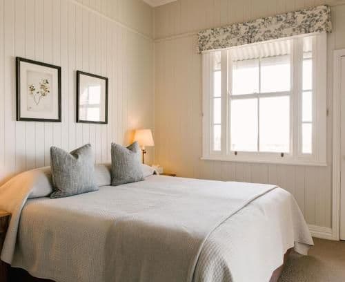 Valley View King or Queen Room