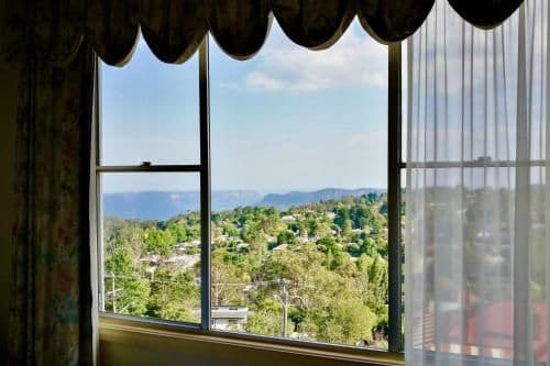 Mountain View Room