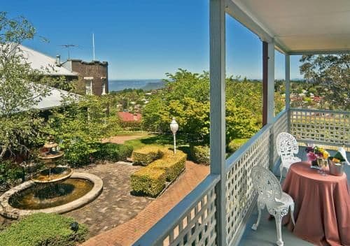 Mountain View Villa with Balcony, Spa & Log Fireplace