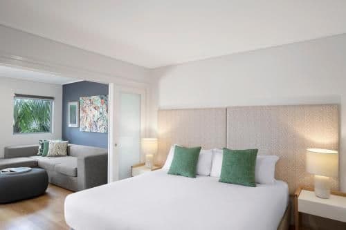 One-Bedroom Suite with Spa Bath - Weekly Housekeeping