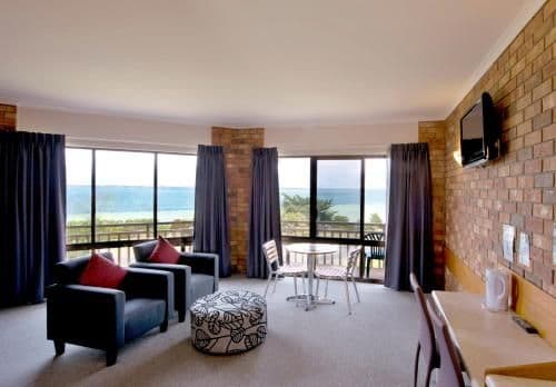 Superior King Room with Ocean View