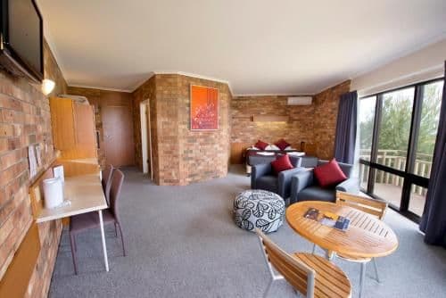 Superior King Room with Ocean View
