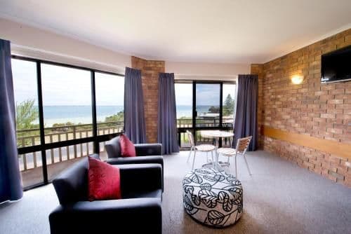 Superior King Room with Ocean View