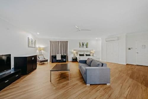 Spa King Suite