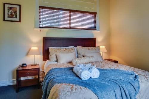 Two-Bedroom Two-Bathroom Cottage (Adult Only) - Bass