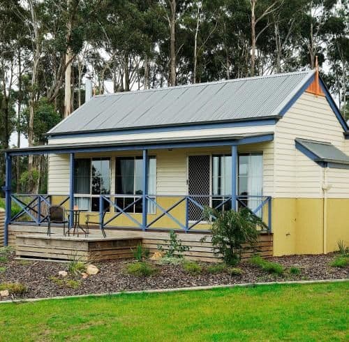 Two-Bedroom Two-Bathroom Cottage (Adult Only) - Bass
