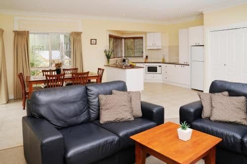 Two-Bedroom Cottage - Colquhoun