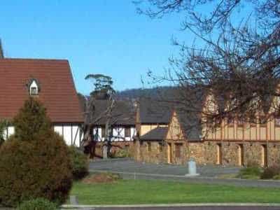Alanvale Apartments And Motor Inn