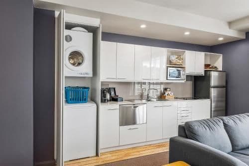 Luxury Suite with Marina View