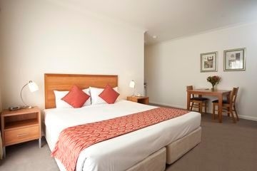 Leisure Inn Spires4