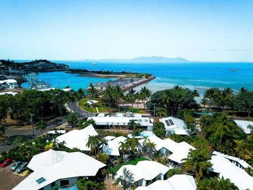 ไอซ์แลนด์ลีเชอร์ร์รีสอร์ท (Island Leisure Resort)2