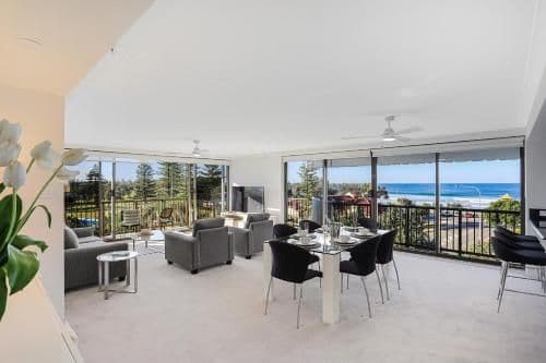 Two-Bedroom Ocean View Superior Apartment