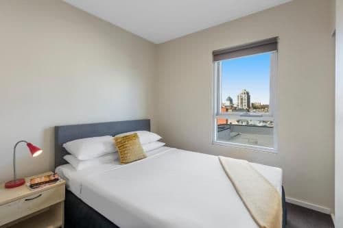 Deluxe One Bedroom Apartment