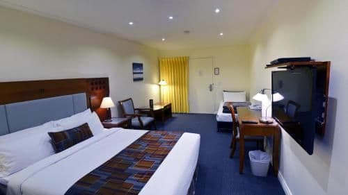 Executive Triple Room