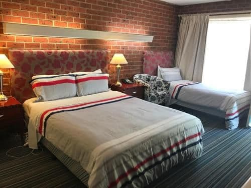 Standard Twin Room