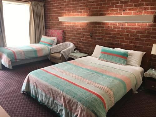 Standard Twin Room