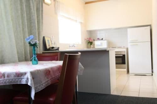 Queen One-Bedroom Apartment