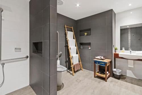 Gallery Suite