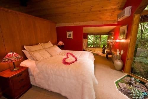 One-Bedroom Linden Cottage
