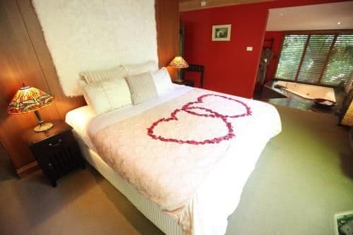 One-Bedroom Linden Cottage