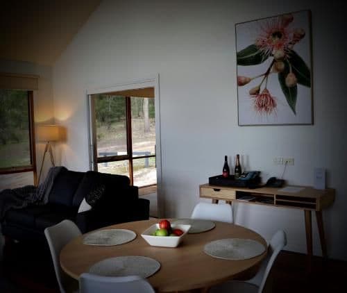 Deluxe One-Bedroom Cottage