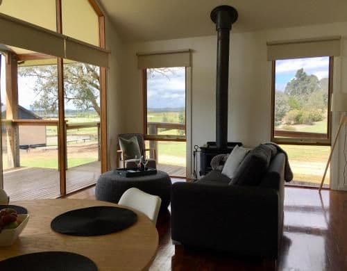 Deluxe One-Bedroom Cottage