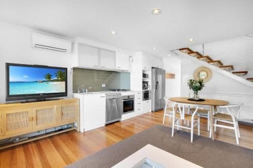 Two-Bedroom Lake King
