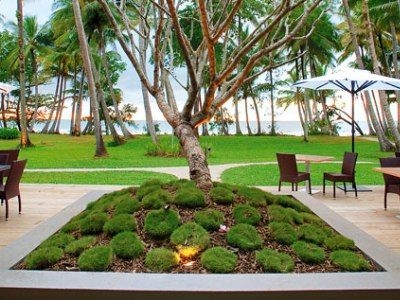 Castaways Resort And Spa1