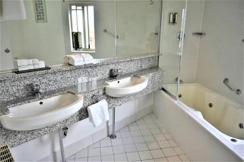 Executive Spa Room