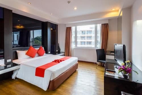 Deluxe King Room