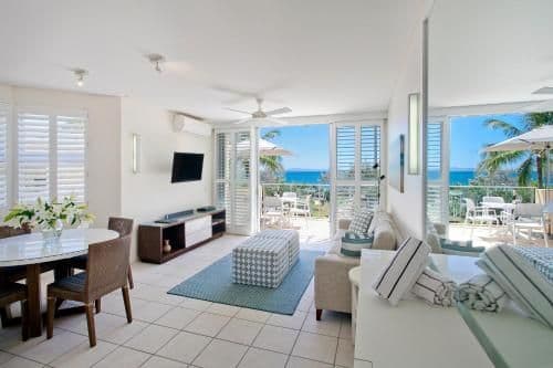 One-Bedroom Apartment with Partial Ocean View