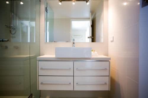 Three-Bedroom Apartment - Hastings Street View