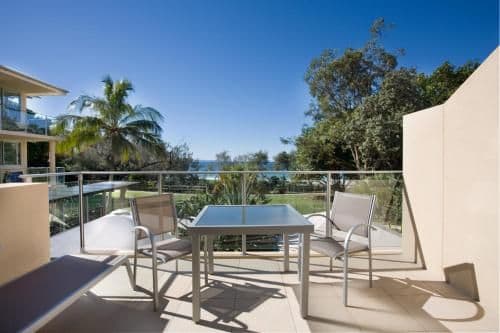One-Bedroom Apartment with Partial Ocean View