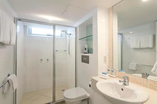 Two-Bedroom Apartment - Deluxe View