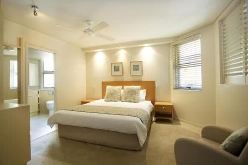 One-Bedroom Apartment with Partial Ocean View